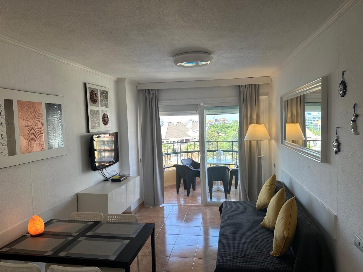 Mara With Beautyful Oceanview Apartment *